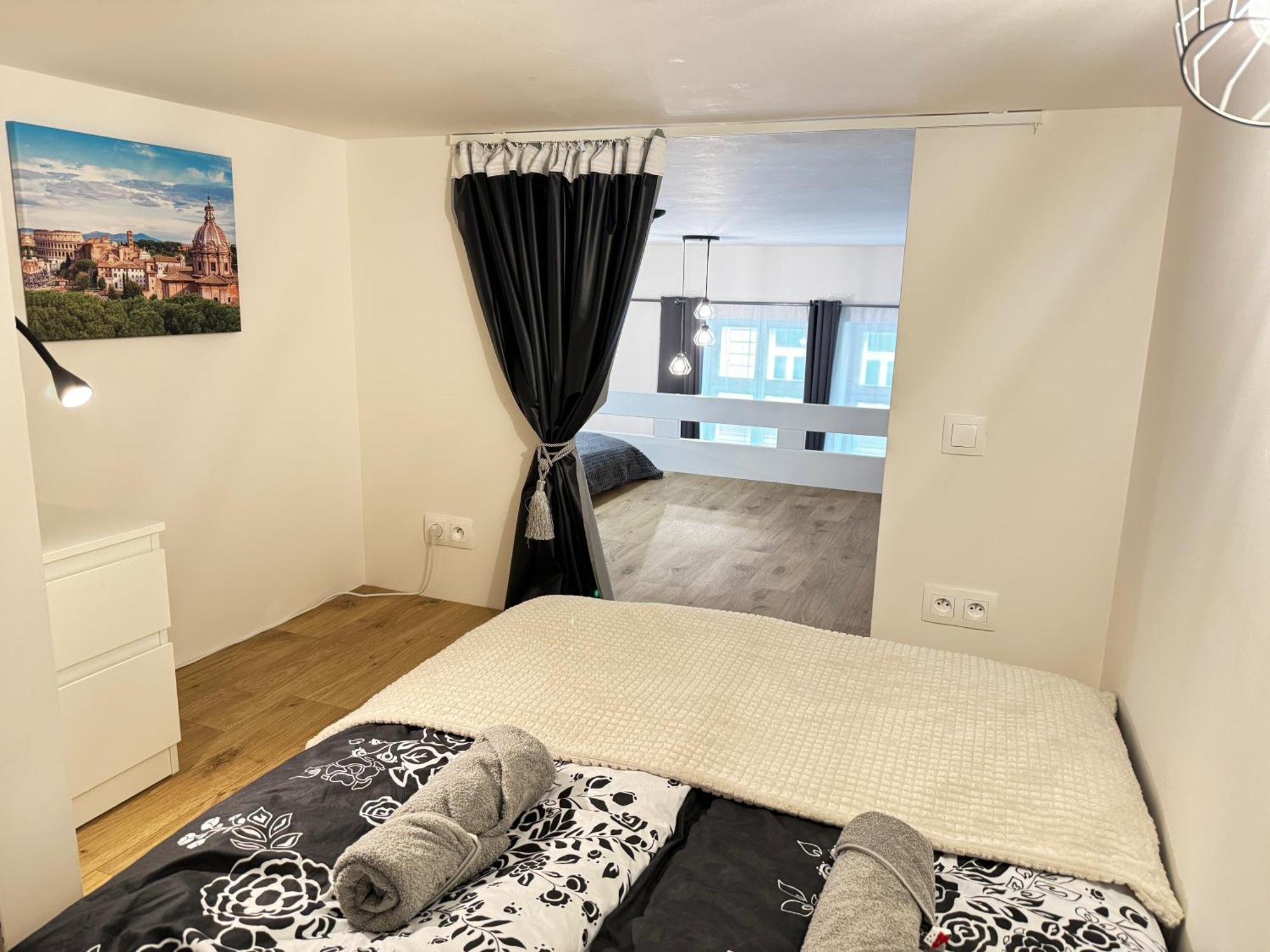 Lejlighed Free Parking - Cozy Near Vysehrad Railway Bridge *